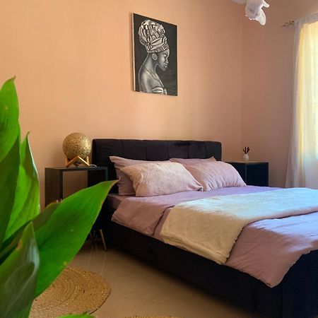 Bungalow X Garten & Terrasse X Wlan X Europaeisch Moshi Esterno foto